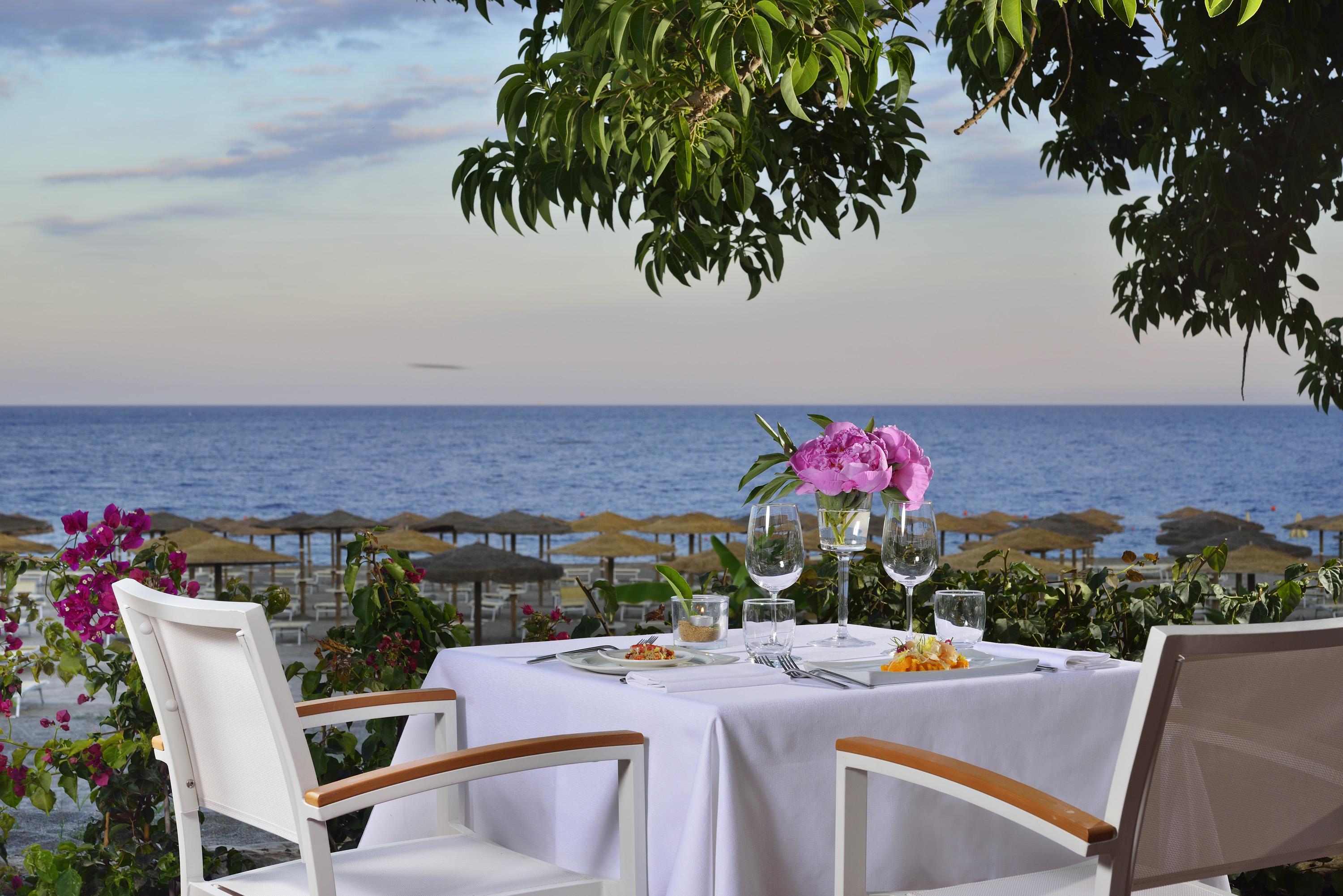 Una Hotels Naxos Beach Sicilia Giardini Naxos Exterior photo